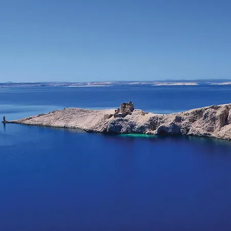 Amazing In Pag With Wifi Lejlighed Pag Town